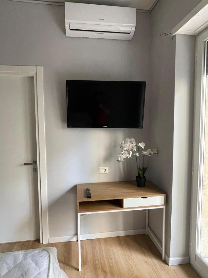 Vomero Suite And Deluxe Room B&B Napoli Luaran gambar