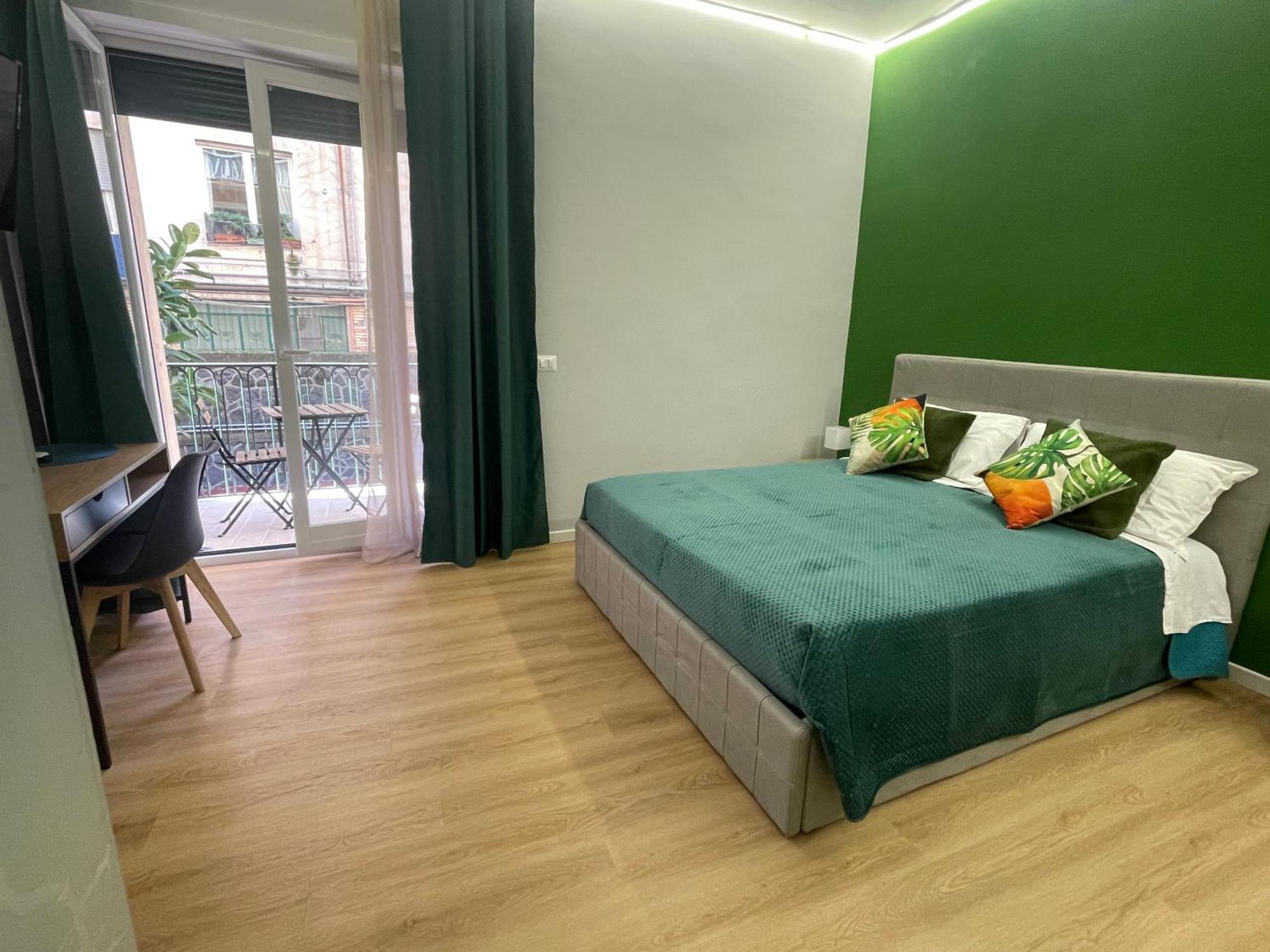 Vomero Suite And Deluxe Room B&B Napoli Luaran gambar