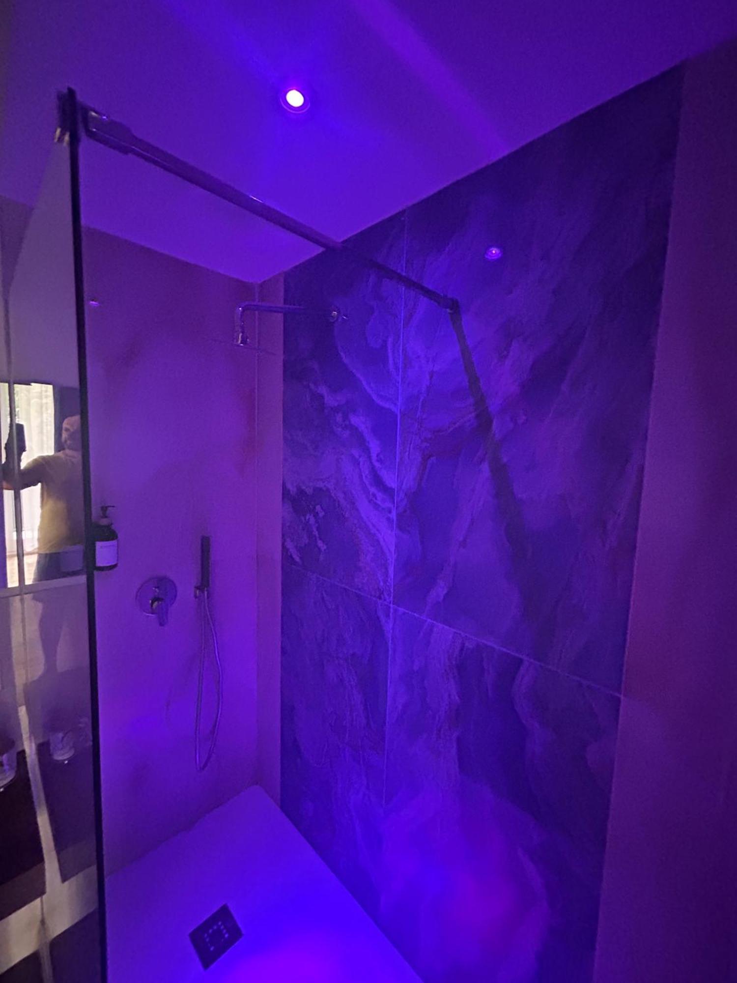 Vomero Suite And Deluxe Room B&B Napoli Luaran gambar