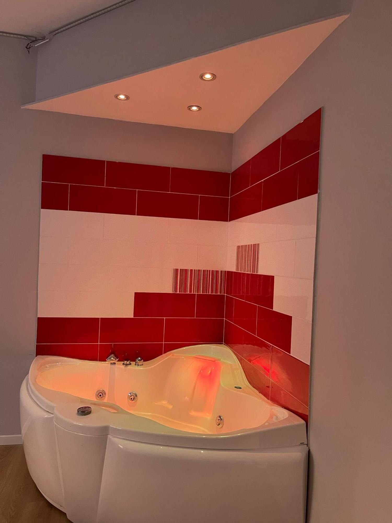 Vomero Suite And Deluxe Room B&B Napoli Luaran gambar
